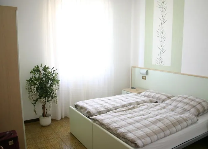 208 By Interhome Apartman